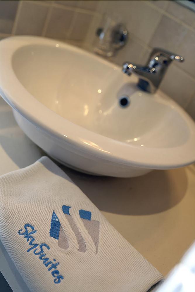 Sky Suites Beirut Bagian luar foto